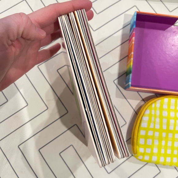 Lovevery Sight Cards and Coin Wallet - Picture 4 of 6